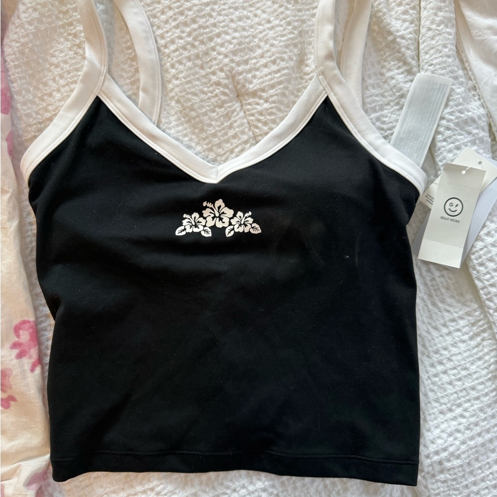 Hibiscus Detail Tank